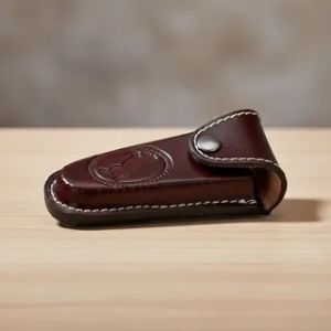 Bainha Para Canivete Em Couro Invernizado Marrom Escuro